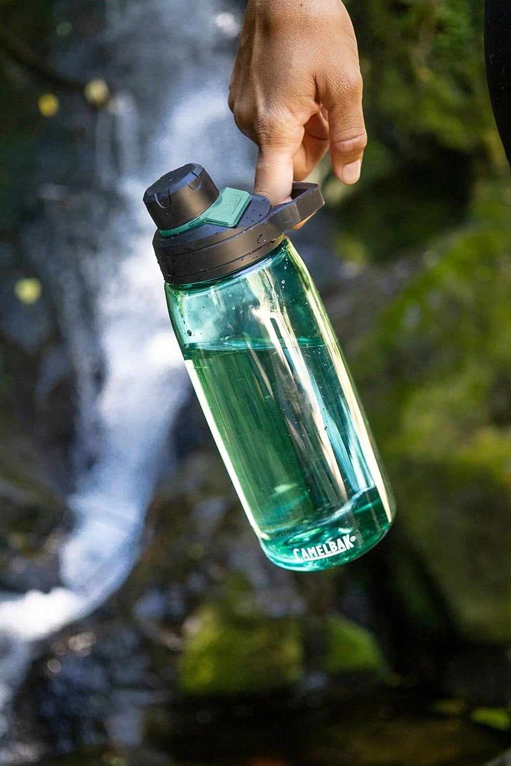 CamelBak Chute Mag Water Bottle With Tritan Renew - Olive
