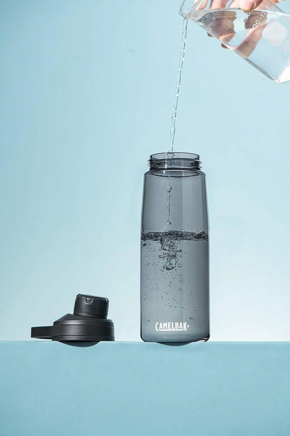 CamelBak Chute Mag Water Bottle With Tritan Renew - Fiery Red