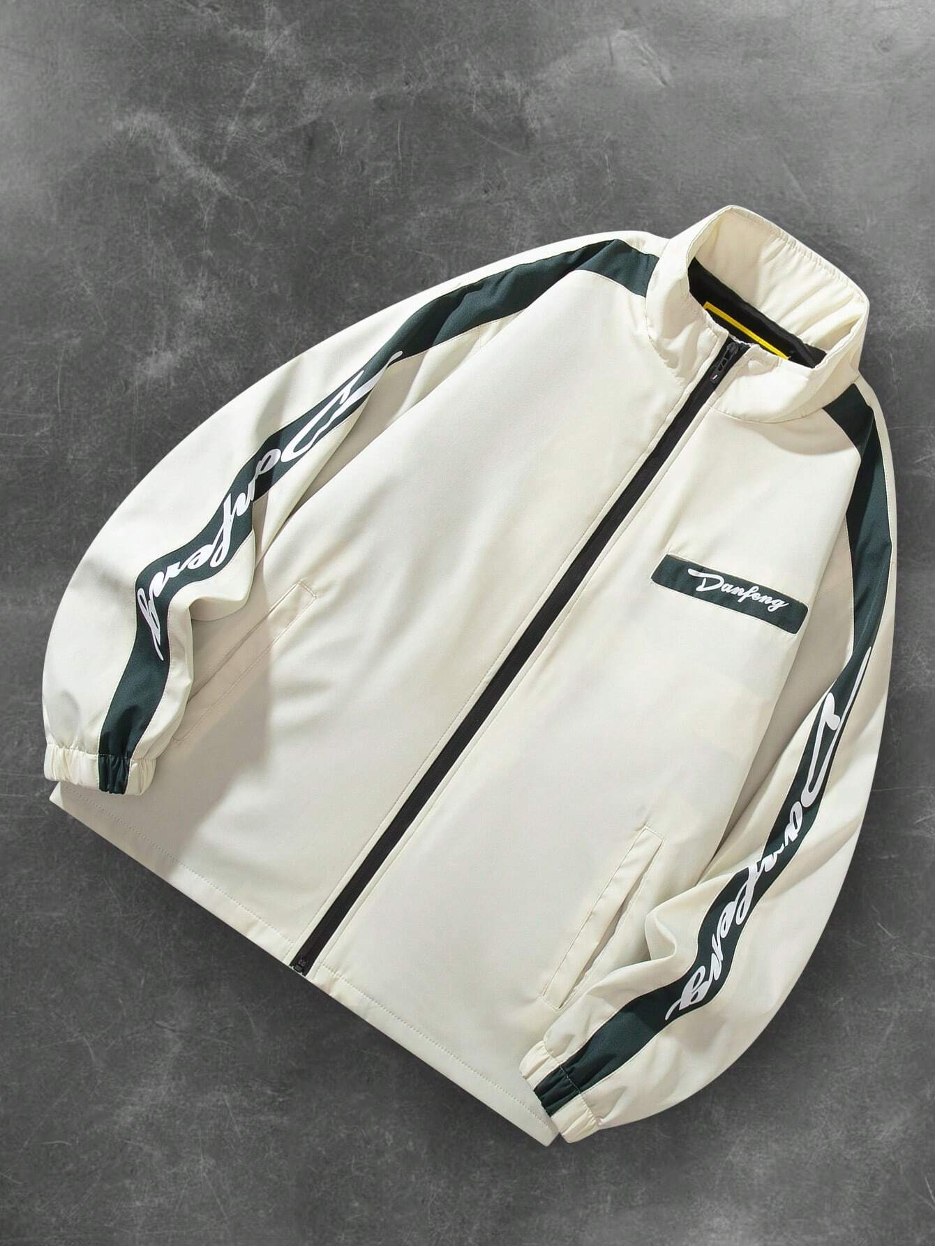 Manfinity Sporsity Men’s Rave Jacket