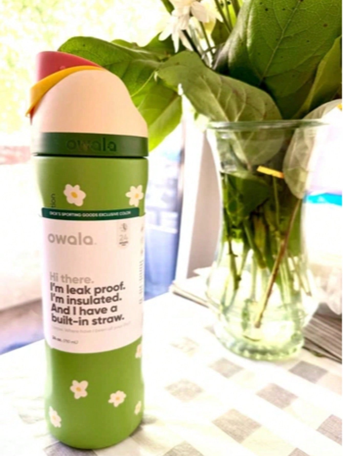 Owala Insulated Sports Water Bottle - Darling Daisy