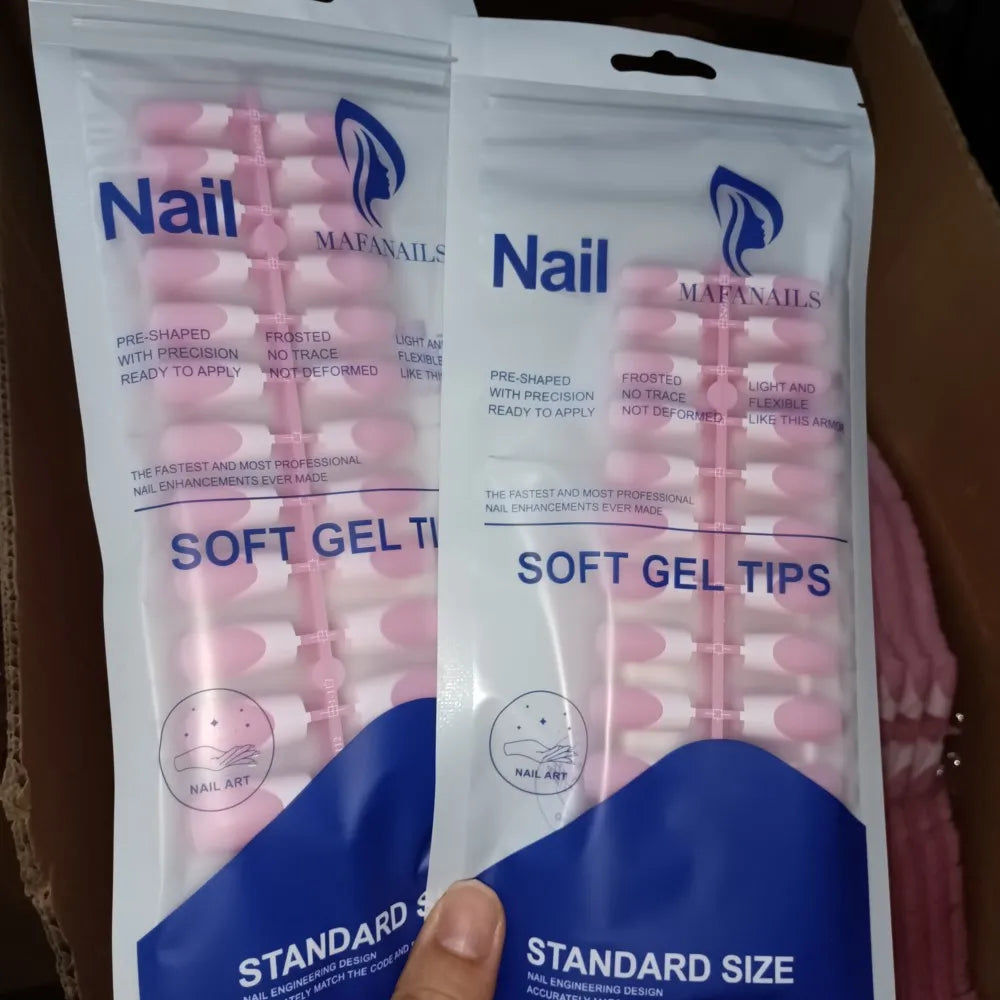 120Pcs Pink French Tip Nails
